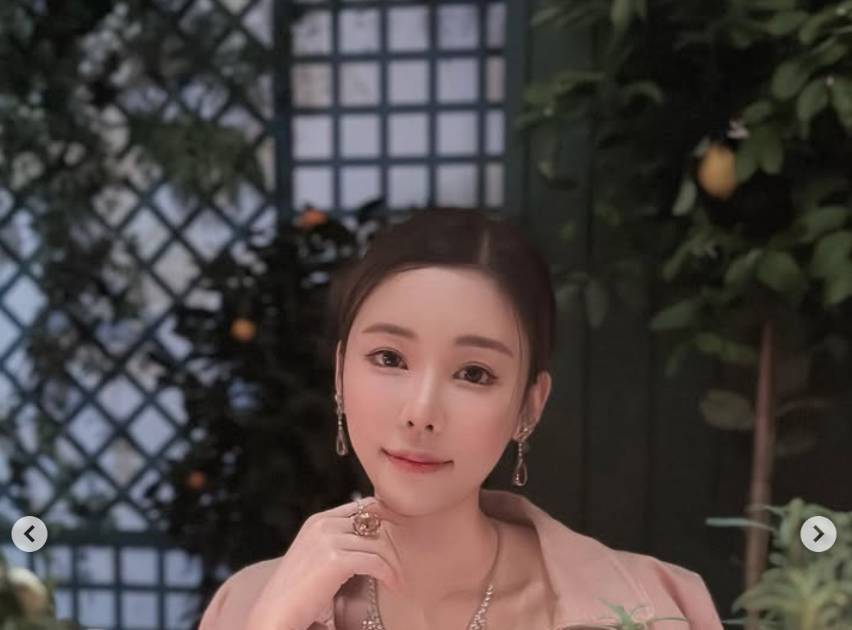 蔡天鳳案｜蔡母看亡女影片哭崩痛斥鄺家 前家姑教仔女講蔡天鳳壞話 蔡父眼泛淚光